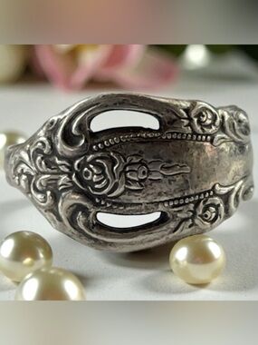 Vintage Oneida Ltd Floral Rose Wrap Sterling Silver Spoon Ring